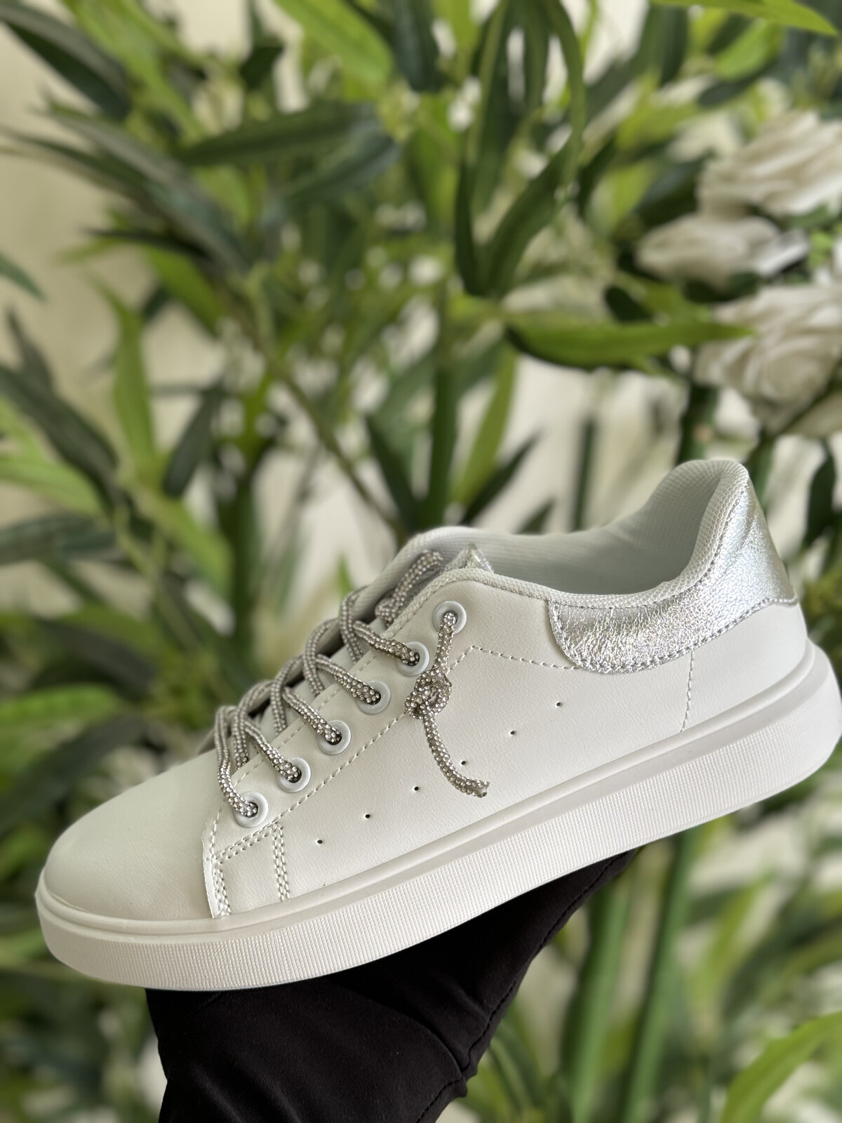 Casual Sneaker — Style 13